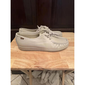 SAS leather comfort shoes woman's 11 medium width